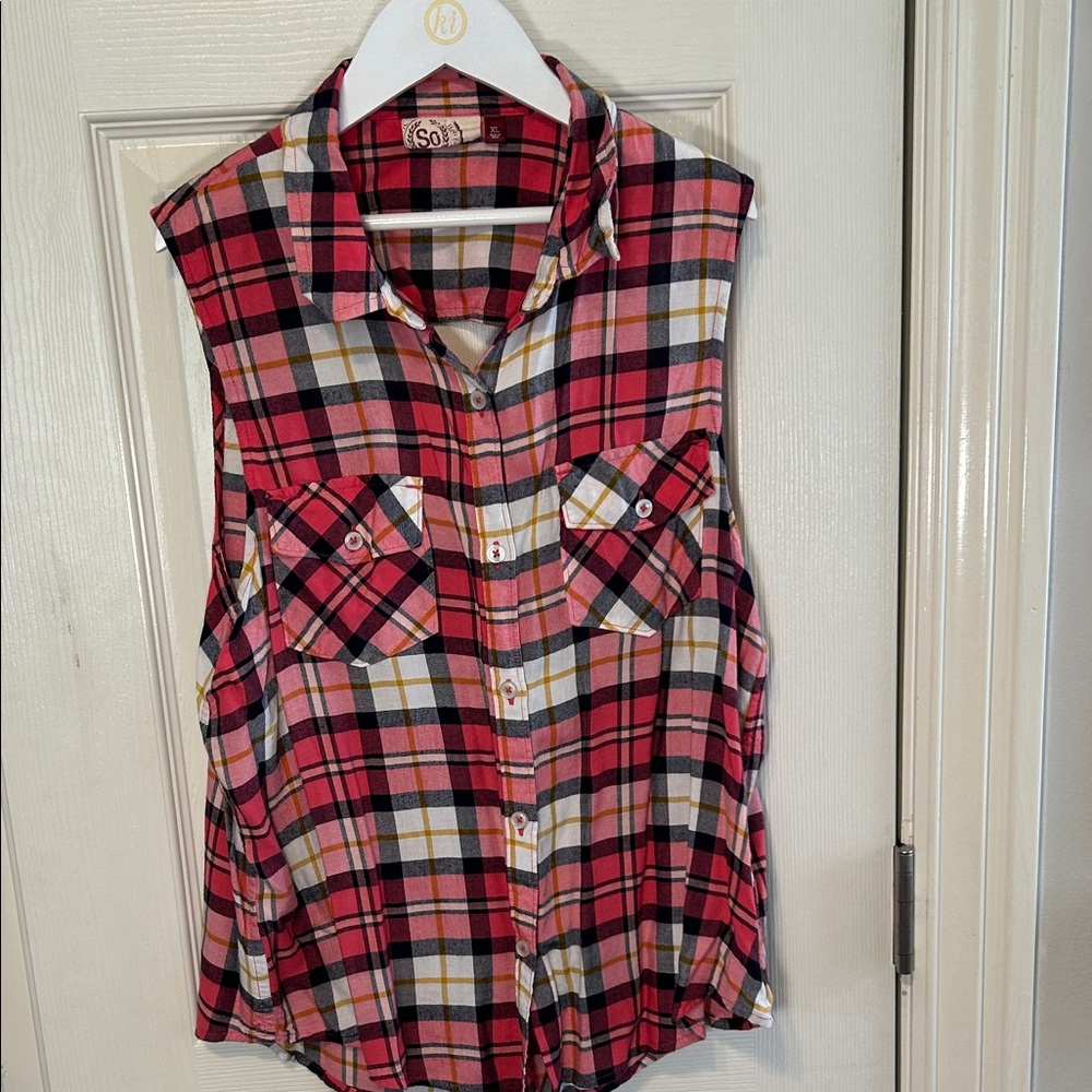 SO Sleeveless Plaid Shirt - Red, Black, and White